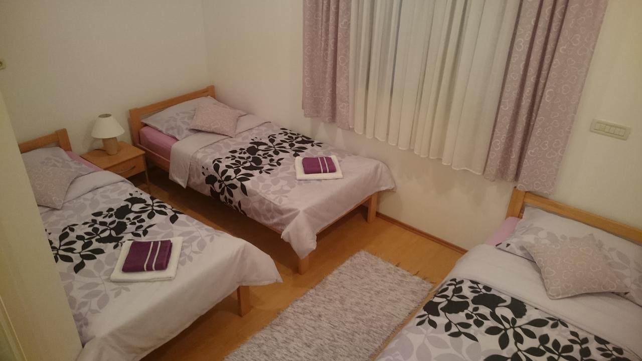 Guest House Adriatic Split Exterior photo
